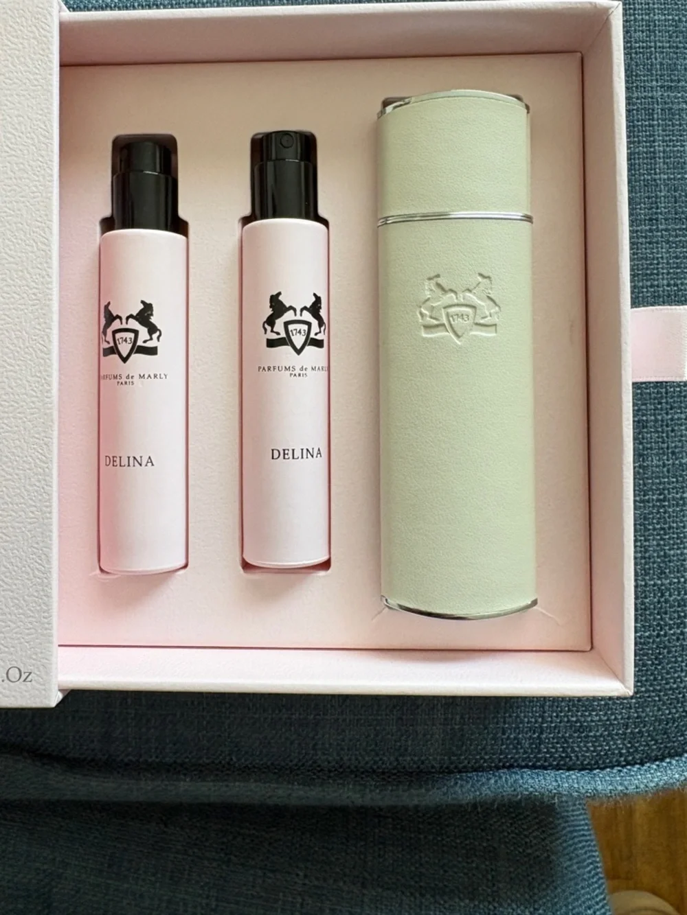 Parfum de Marly Delina Eau de Parfum Travel Set New - Picture 2 of 3